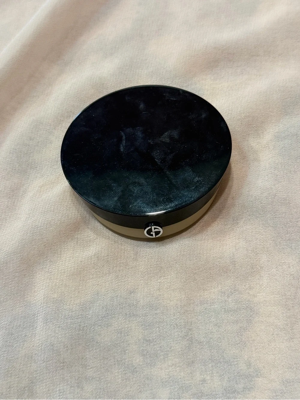 Giorgio Armani Luminous Silk Compact Dual Use Compact 4.5